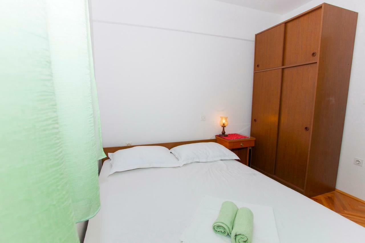 Apartmani Ruza Макарска Екстериор снимка