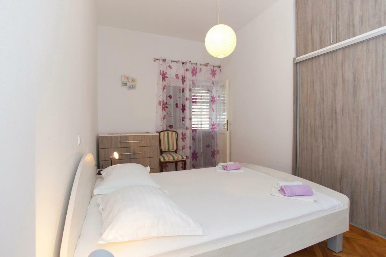 Apartmani Ruza Макарска Екстериор снимка