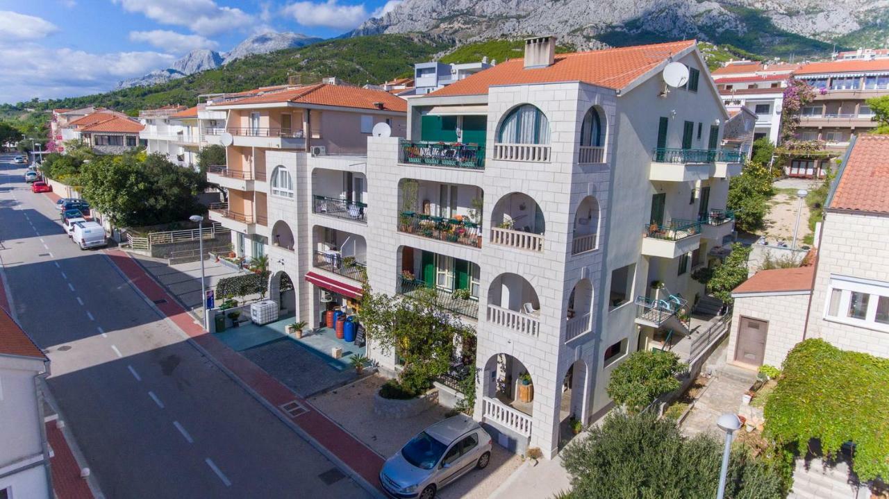 Apartmani Ruza Макарска Екстериор снимка