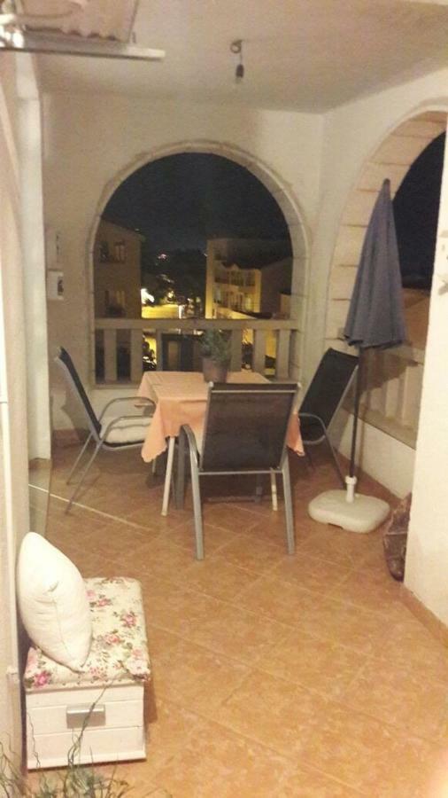 Apartmani Ruza Макарска Екстериор снимка